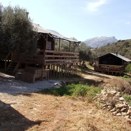 Cortijo Dos Santos *
