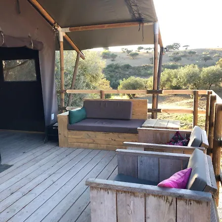 Cortijo Dos Santos Роскошный шатер *